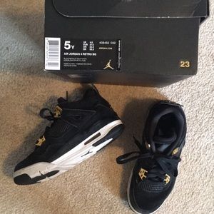 Air Jordan 4 Retro BG 5Y